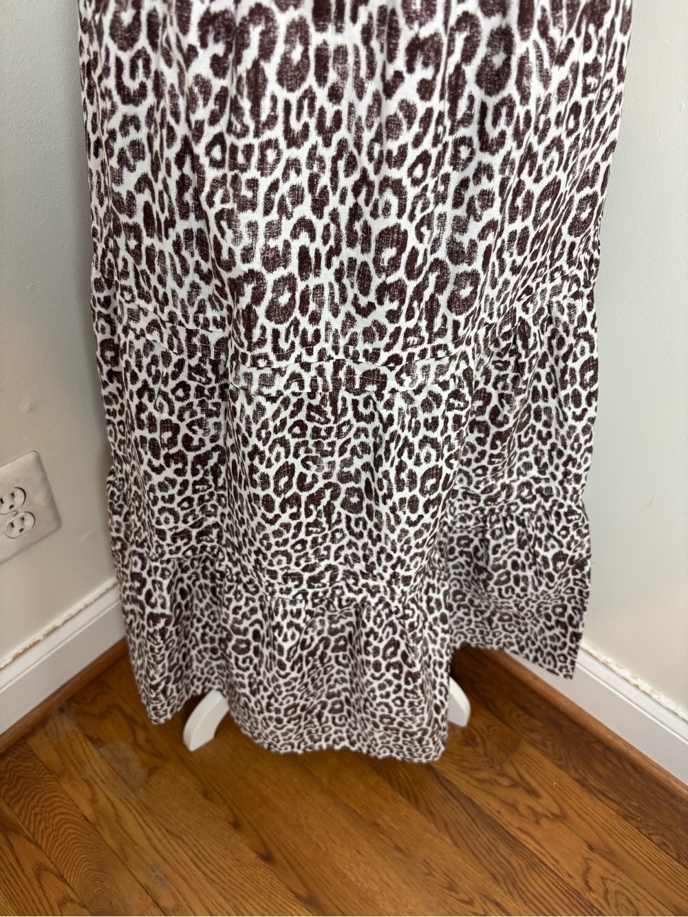 ANTHROPOLOGIE The Somerset Maxi Skirt In Brown Animal Print Size Large NWT - Picture 6 of 11